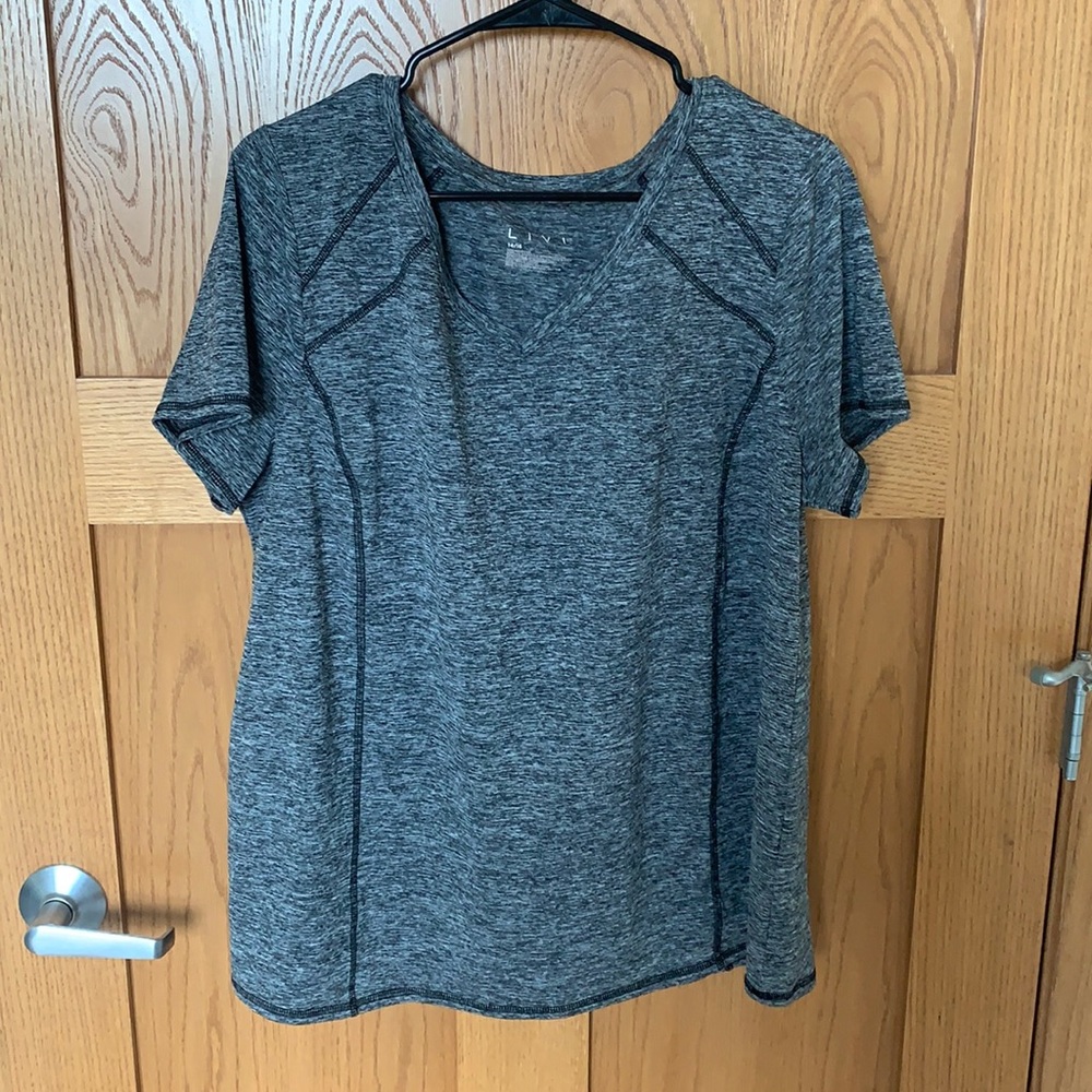Livi Heathered Gray Workout T shirt Size 14-16